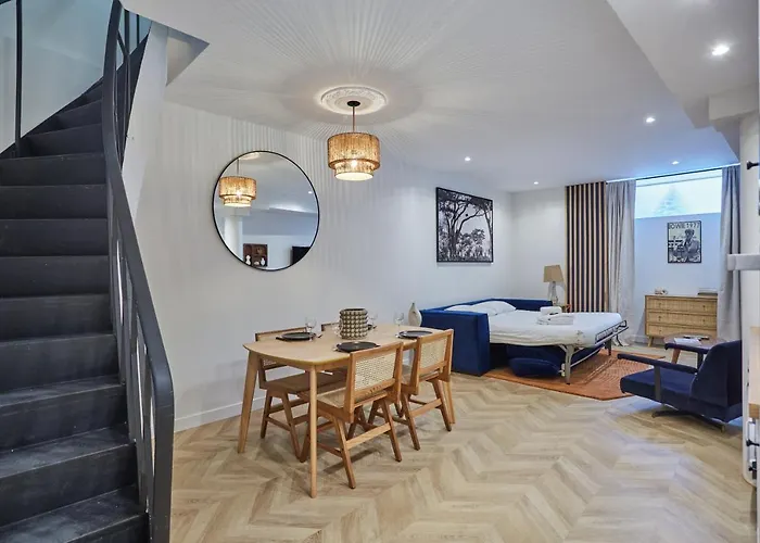 Duplex Center Of Paris By Studio Prestige